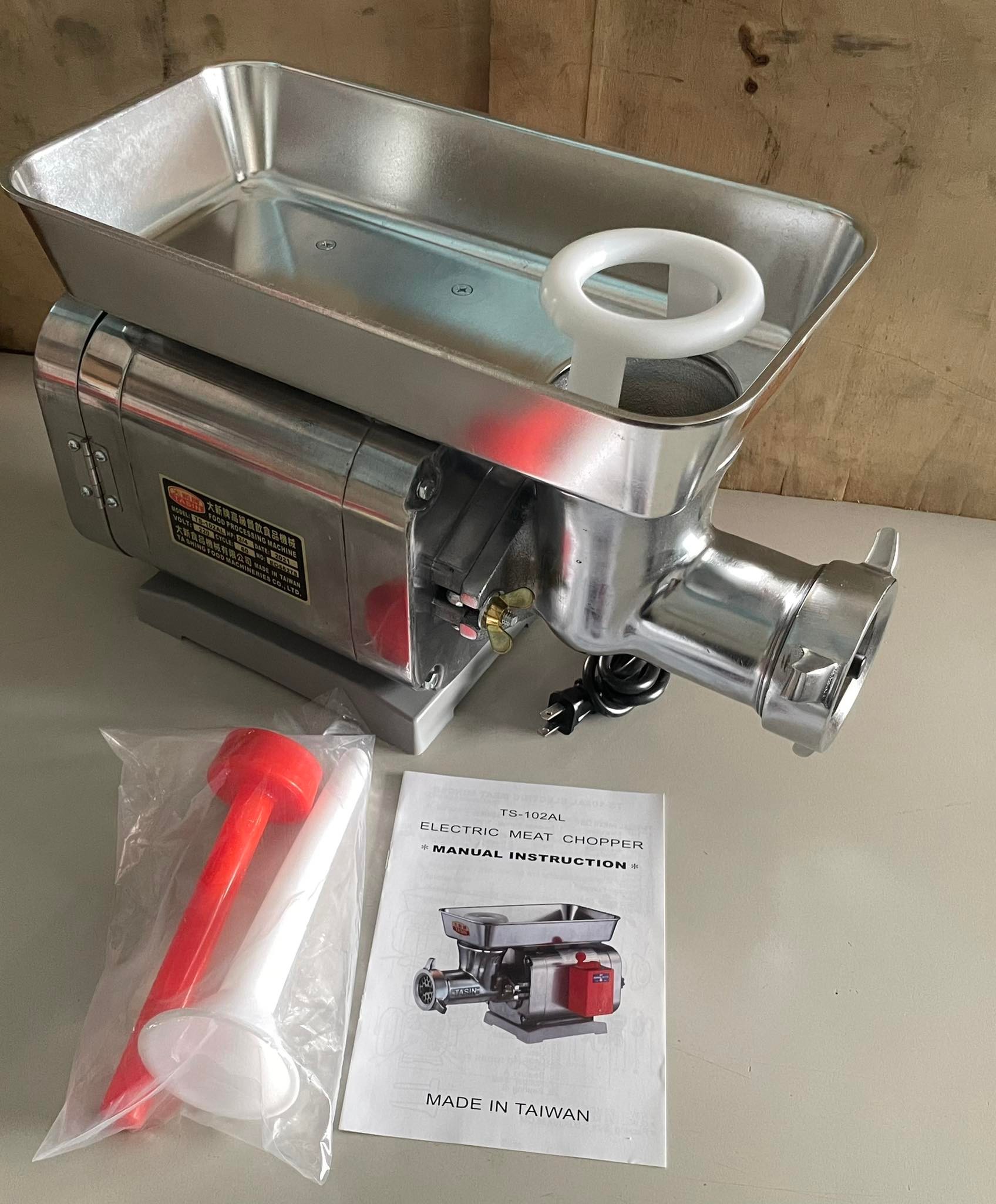 Meat Grinder TASIN 0.75HP 3/4HP (MADE in TAIWAN) Lazada PH