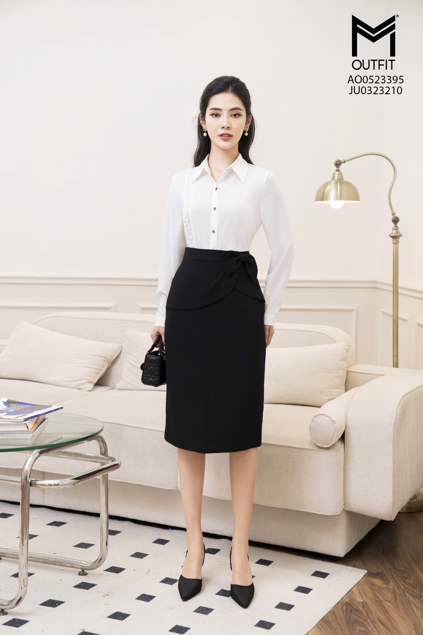 Áo sơ mi dài tay, cổ đức