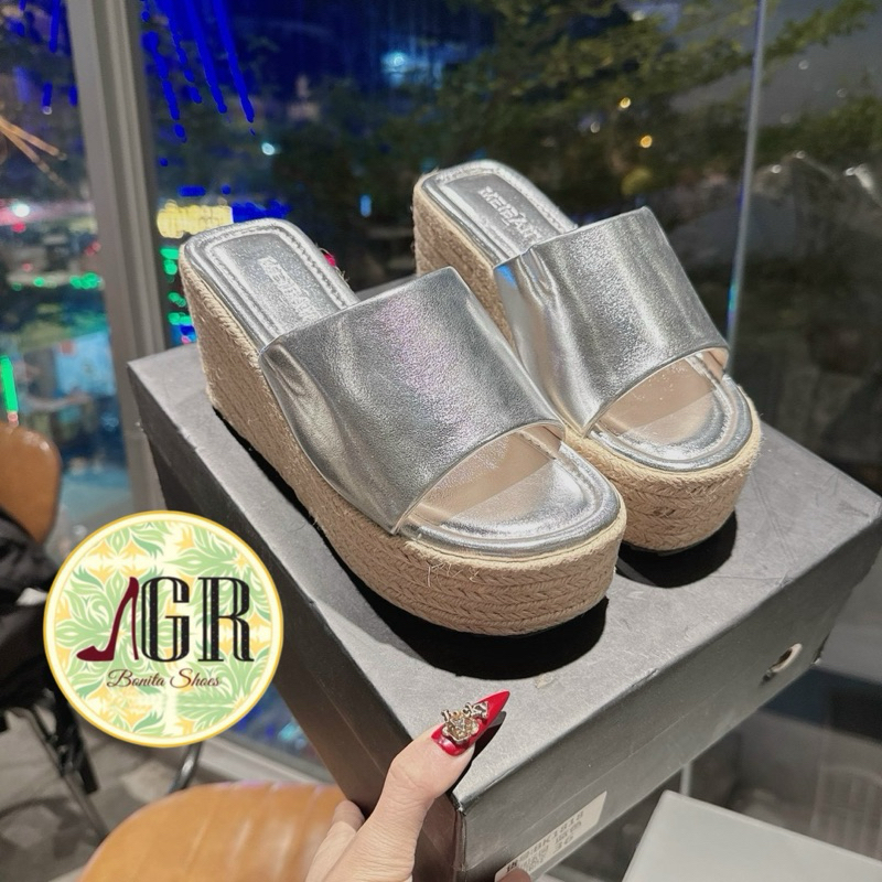 Dép xuồng Cối Bản Da mềm si mỡ cao 9 cm
