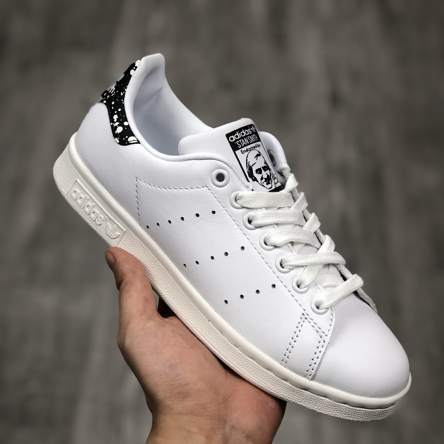 stan smith male