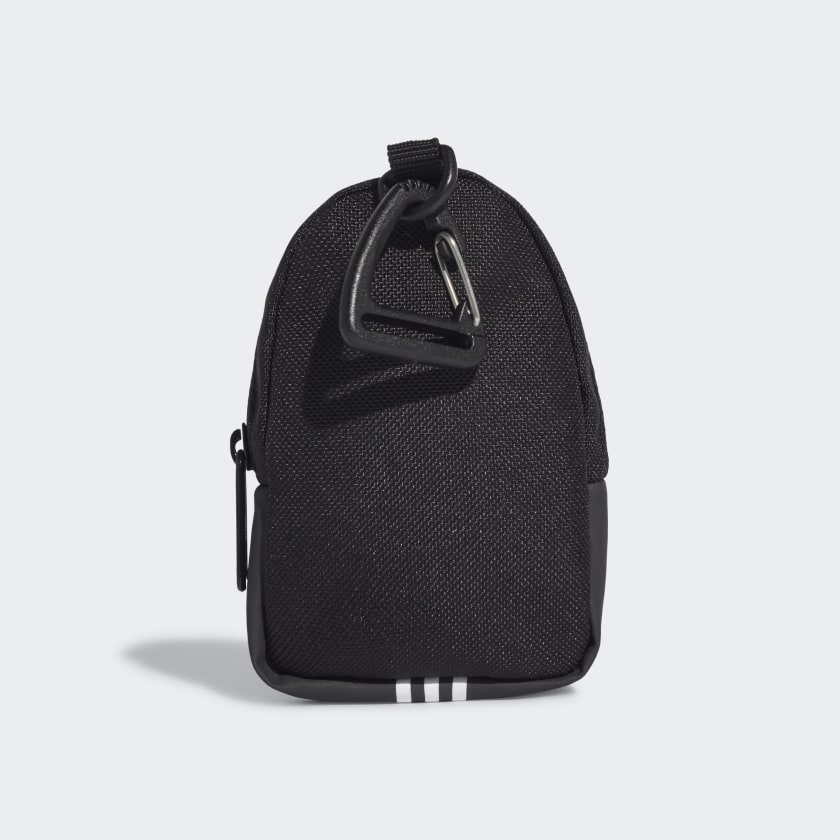 Móc khóa ADlDAS 3-Stripes Tiny Classic Bag Black FU1112 Black