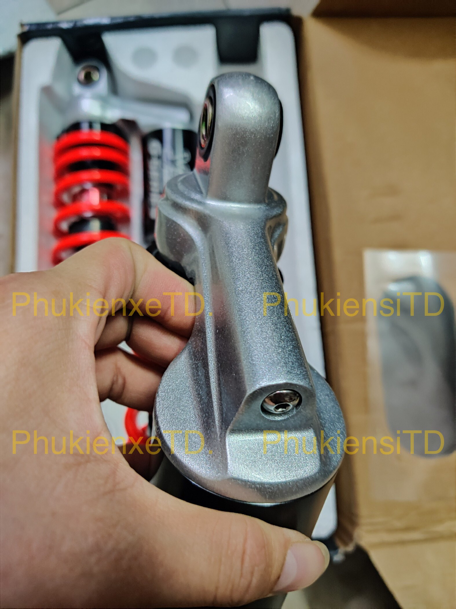Phuộc Yss tem khắc CNC lắp Sirius Jupiter Taurus Cub78 Max