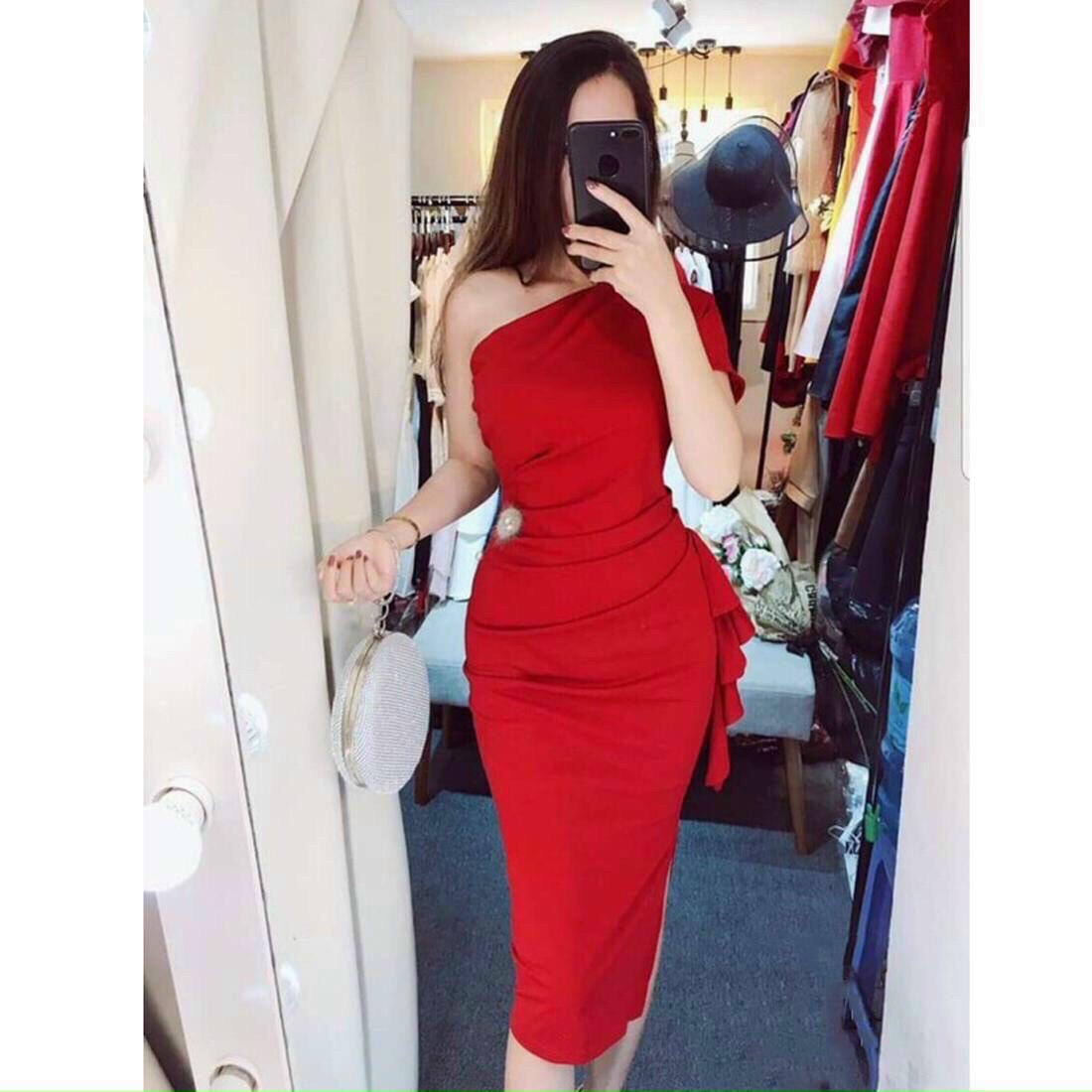 Đầm ôm body lệch vai bèo hông chất umi thời trang LD22