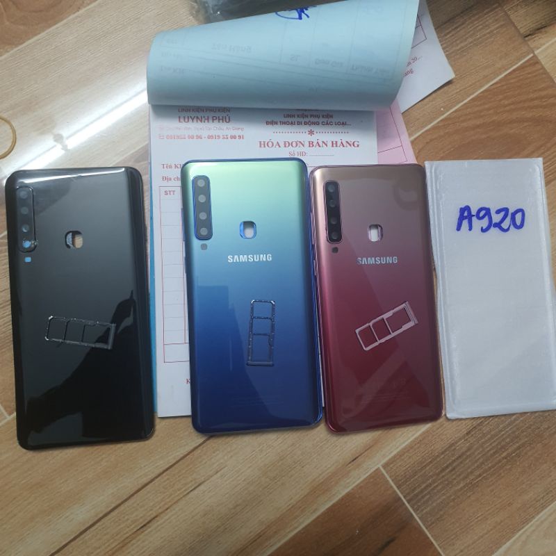Vỏ samsung a920 a9 2018 có khay sim(ảnh thật) ko benzen