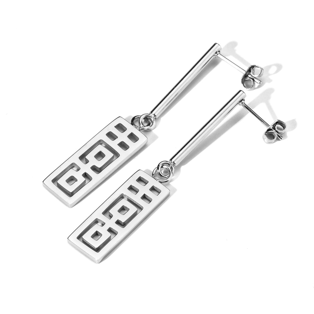 %E3%80%90factory%20outlet%E3%80%91Guofeng%20Chao%20Brand%20Happy%20Long%20Brand%20Earrings%20for%20Men%20and%20Women%20Retro%20Personalized%20Titanium%20Steel%20Earrings%20Rot%20Jewelry%20-%20Image%205