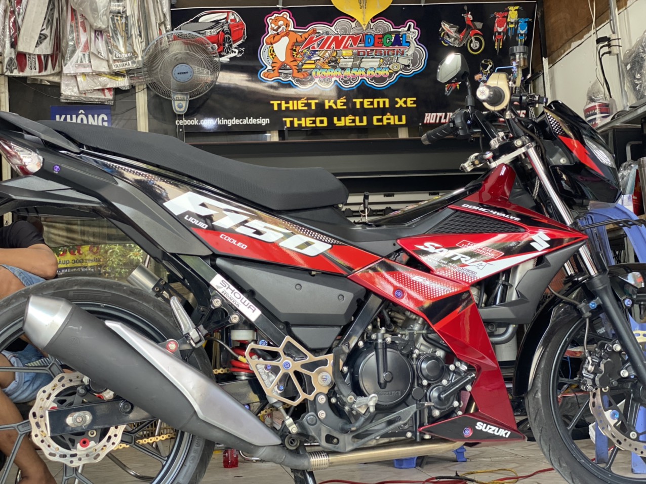 Tem Rời Satria mẫu zin màu đen đỏ trắng