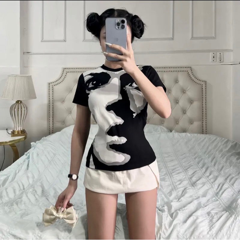 Áo Thun Nữ , Áo Babytee In Hình Mặt 2 Màu