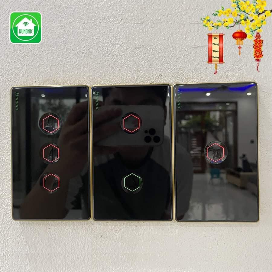 Công Tắc HUNONIC LUXURY - 01 Nút (02 Màu Trắng/Đen)