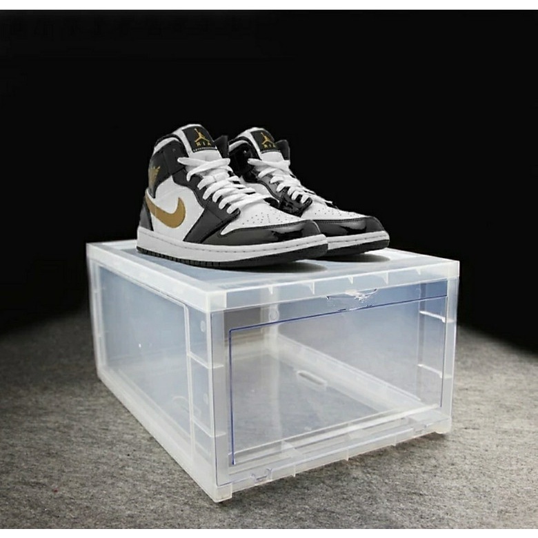 Hộp đựng giày trong suốt, Sneaker Box