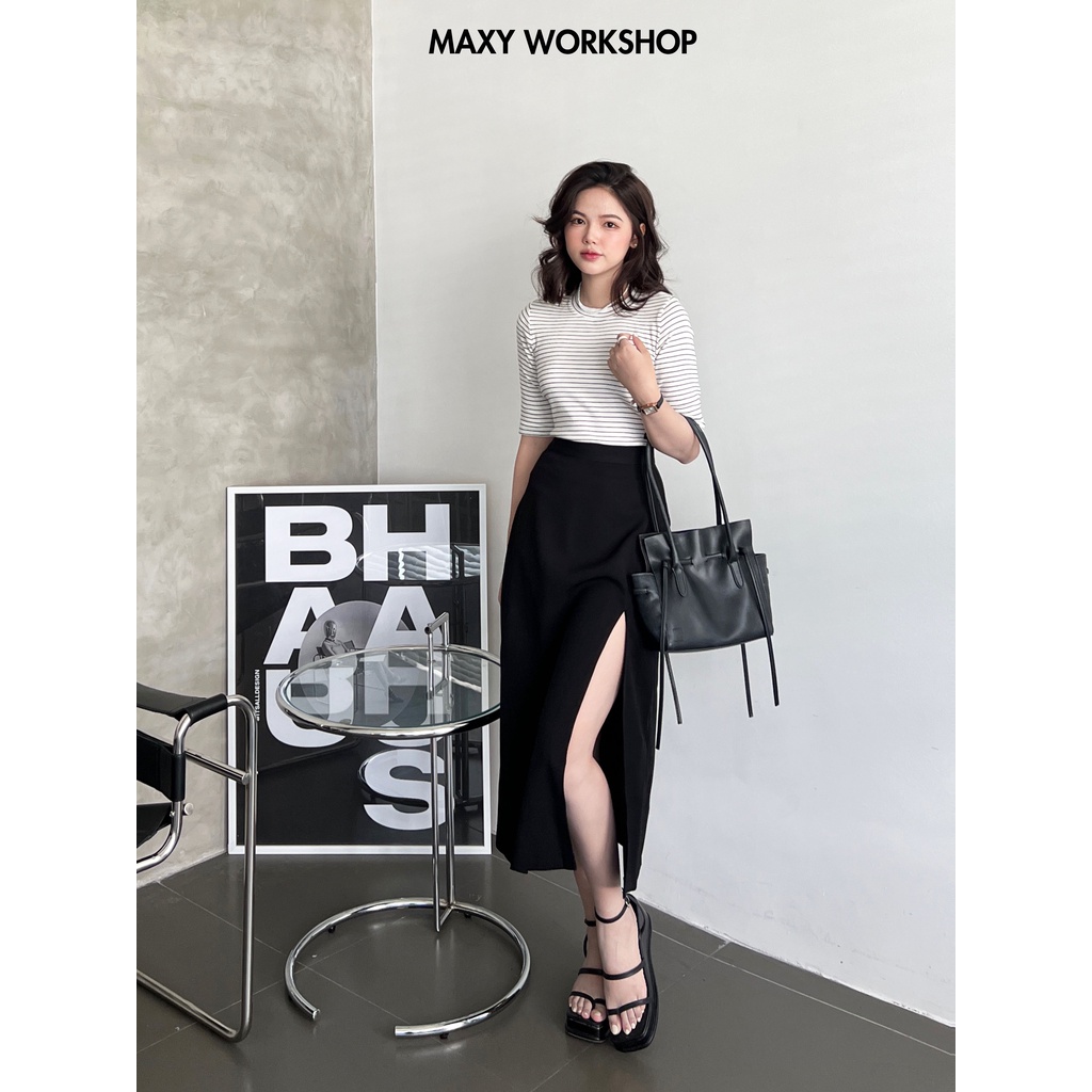 Chân váy dài xẻ cao Cutout Skirt Maxy Workshop