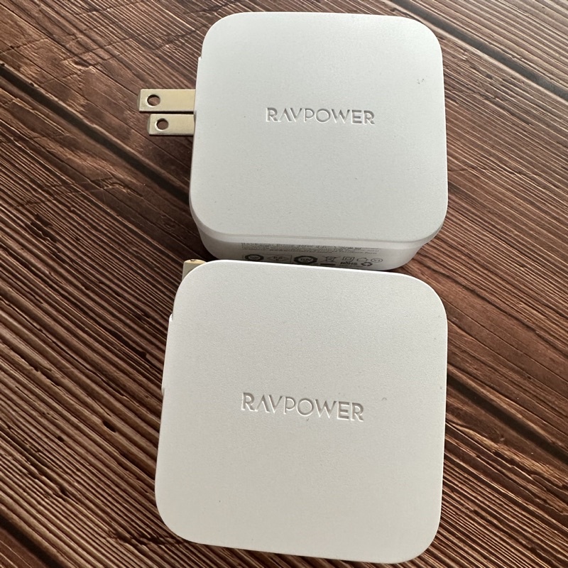 Sạc Ravpower 4 Cổng USB 40W RP PC026 Pro (Không Hộp)
