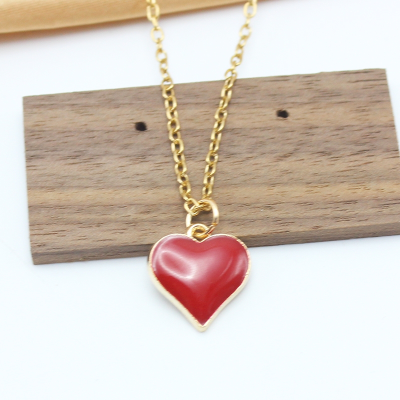 Yuanyan%20Red%20Color%20Heart%20Pendant%20Chain%20Necklace%20For%20Women%20Punk%20Minimalist%20Tiny%20Clavicle%20Collar%20Jewelry%20Wholesale%20Hiphop%20Wedding%20Gift%20-%20Image%2010