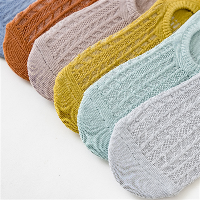 Women Summer Non-slip Invisible Boat Socks Shallow Mesh Breathable No show Socks. 