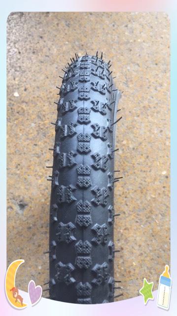 Lốp ( vỏ ) xe đạp , ( 20 x 175 )( 20 x 1.95 )sao vàng chính hãng
