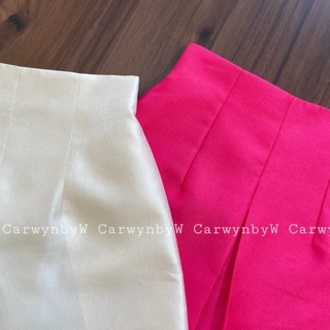 CarwynbyW - Chân Váy Tafta Chữ A Xếp Ly (Có Túi/Lót)