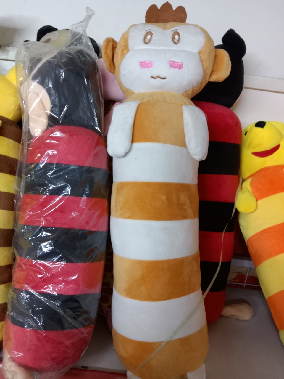 GỐI ÔM HÌNH CON THÚ NGỘ NGHĨNH
