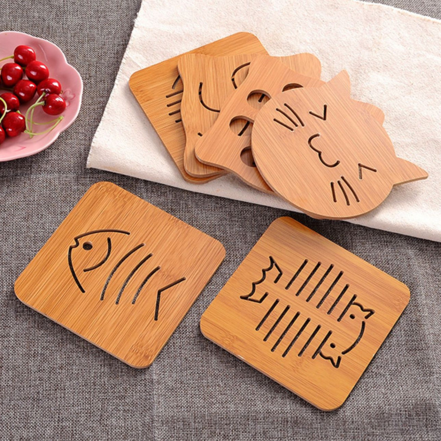 Miếng lót nồi gỗ chống nóng size 15cm (Hình ngẫu nhiên)