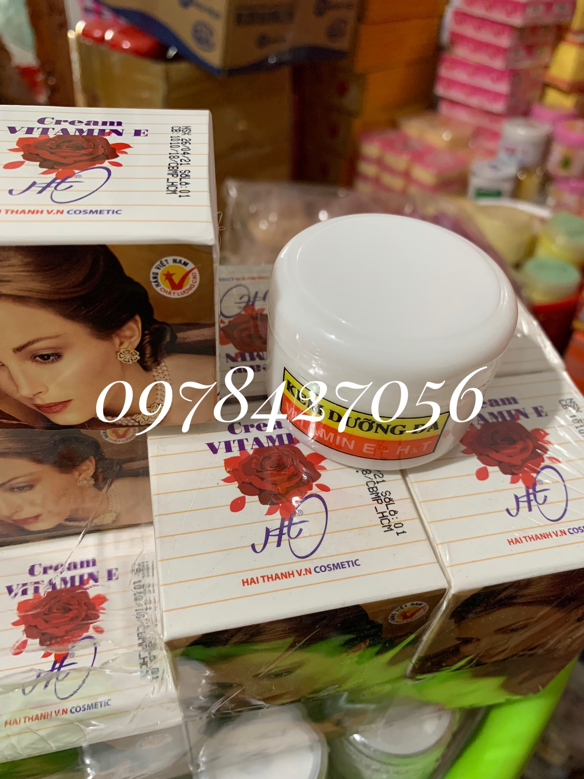 Lẻ 1 hộp kem e ht chuẩn loại 1