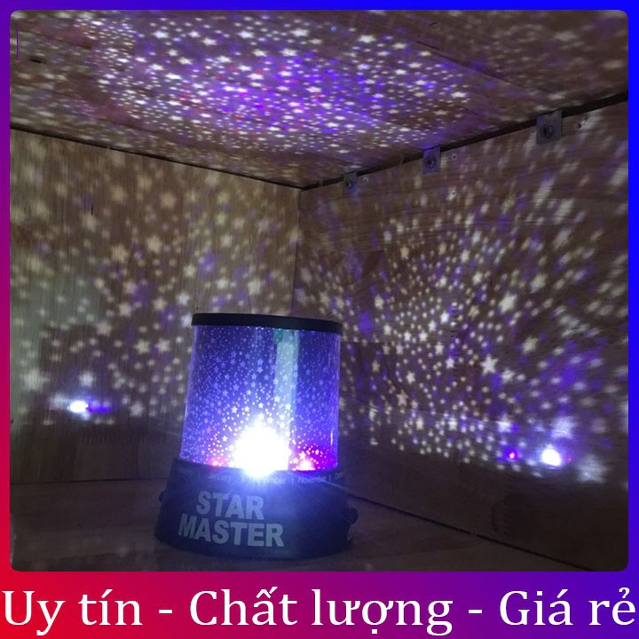 Đèn ngủ chiếu ngàn sao mẫu mới ( có dây sạc )
