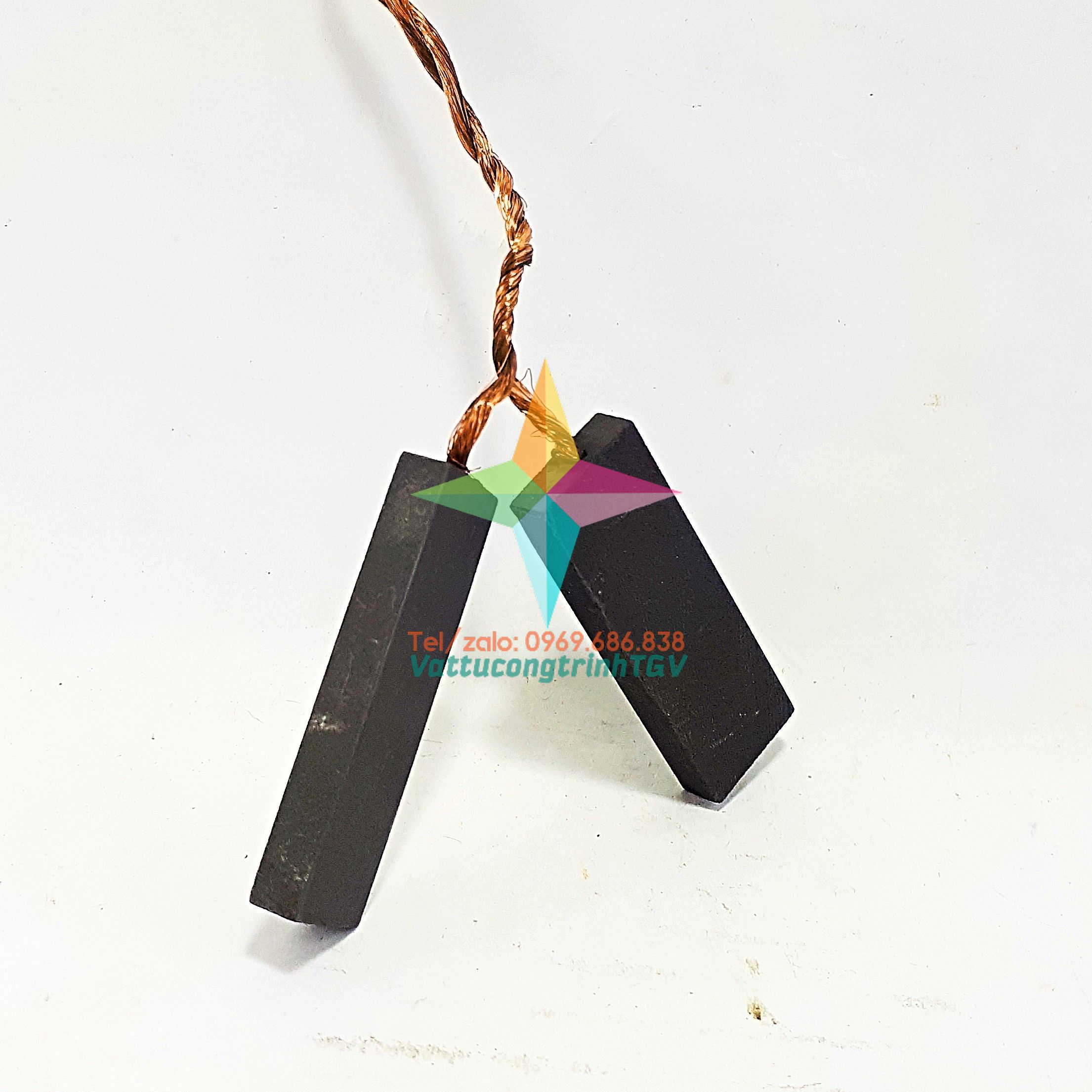 Đôi chổi than máy giăt KT 40mm x 13mm x 5mm