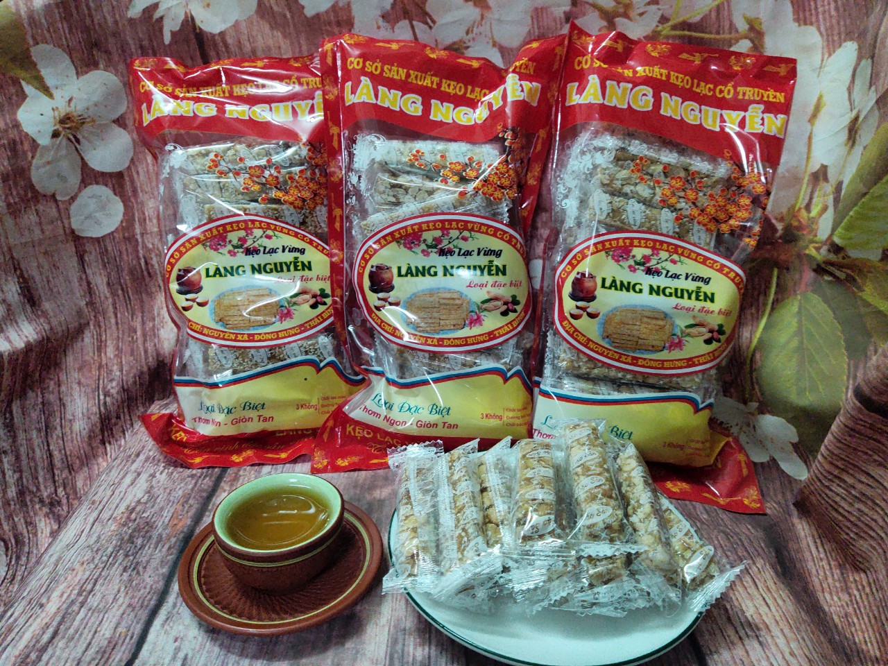 [FreeShip] [Chính hãng] [đủ cân 320g-220g] Kẹo lạc Làng Nguyễn, đặc sản Thái Bình [loại đặc biệt]