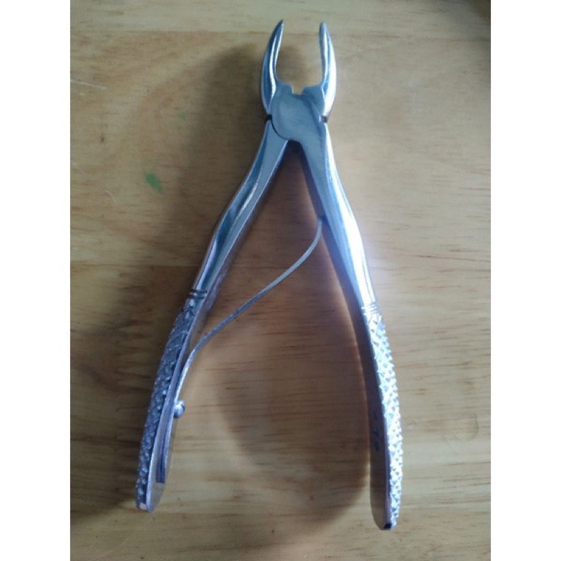 bộ 7 chiếc kìm nhổ răng trẻ em( có tách lẻ từng cây)