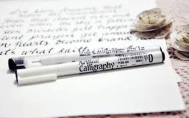 Bút thư pháp Calligraphy Artline Japan EK-242
