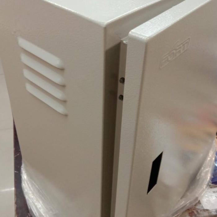 Rinnai Tankless Teco Tankless Water Heater Box Panel 40x50x20 Fort