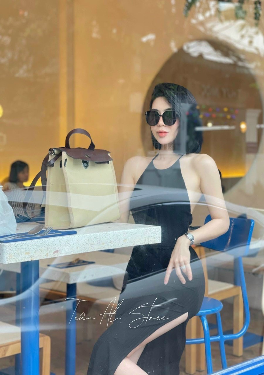 đầm maxi thun cổ yếm hở lưng cuốn hút siêu hót hít ly2875