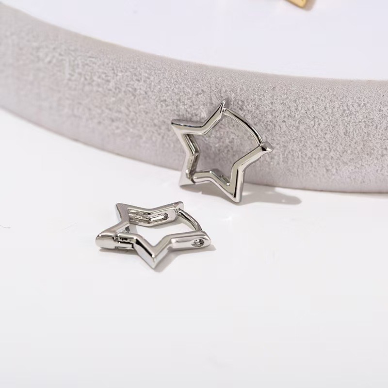 Simple%20Trendy%20Gold%20Lucky%20Star%20Hoop%20Earrings%20for%20Women%20Girl%20Fashion%20Jewelry%20Accessories%20-%20Image%207