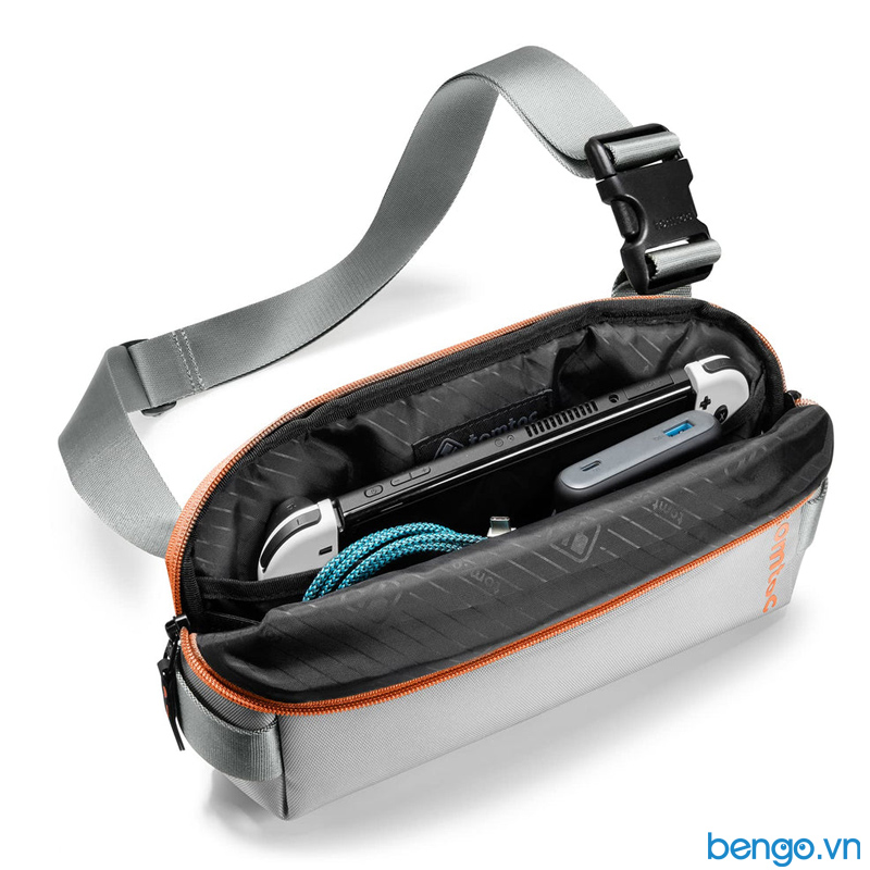 Túi Đeo Chéo TOMTOC (USA) Lightweight Codura Sling Bag Black - H02-A04