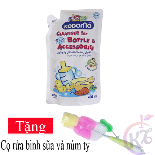 Nước rửa bình sữa Kodomo gói 700ml Thái Lan Tặng 1 cọ rửa bình sữa và núm ty màu ngẫu nhiên