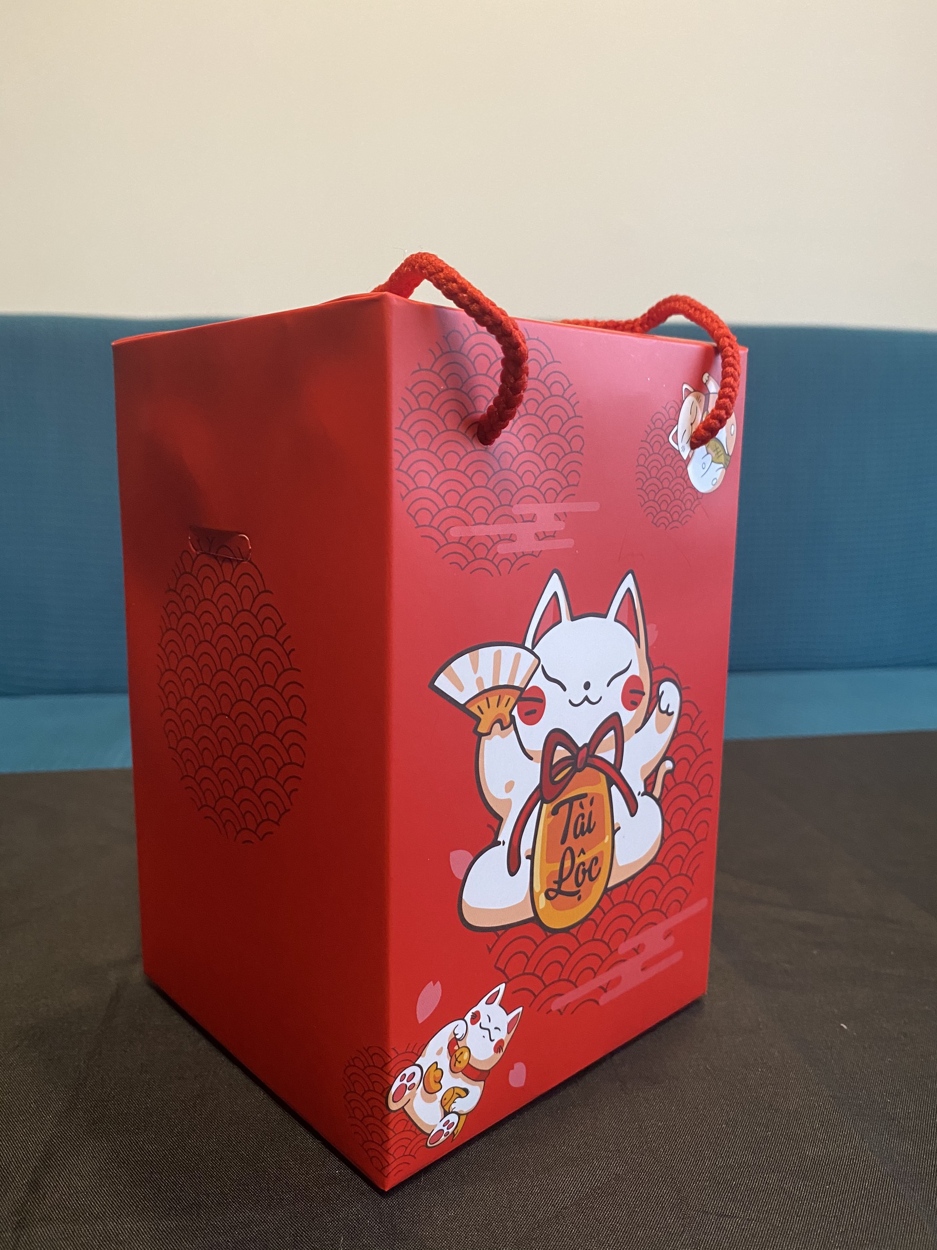 HỘP GIẤY QUÀ TẶNG SỐ 4