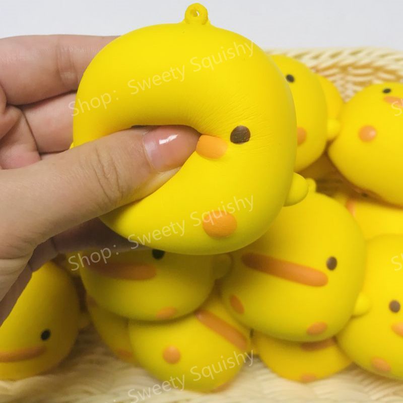 Yellow Duck Slow Rebound Decompression Vent Toy Squishy Slow Rising Toy