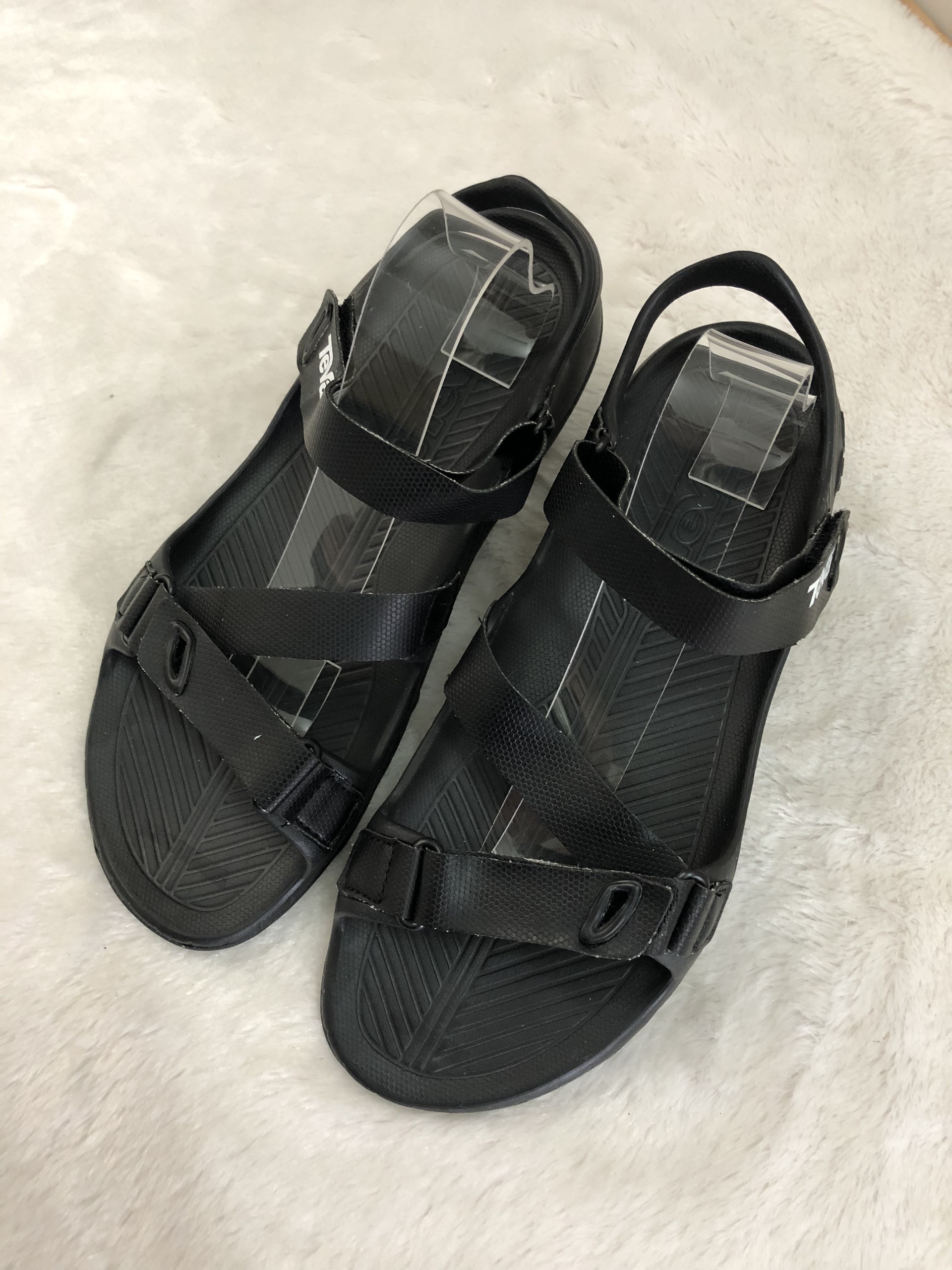 Sandal thể thao nam trẻ trung
