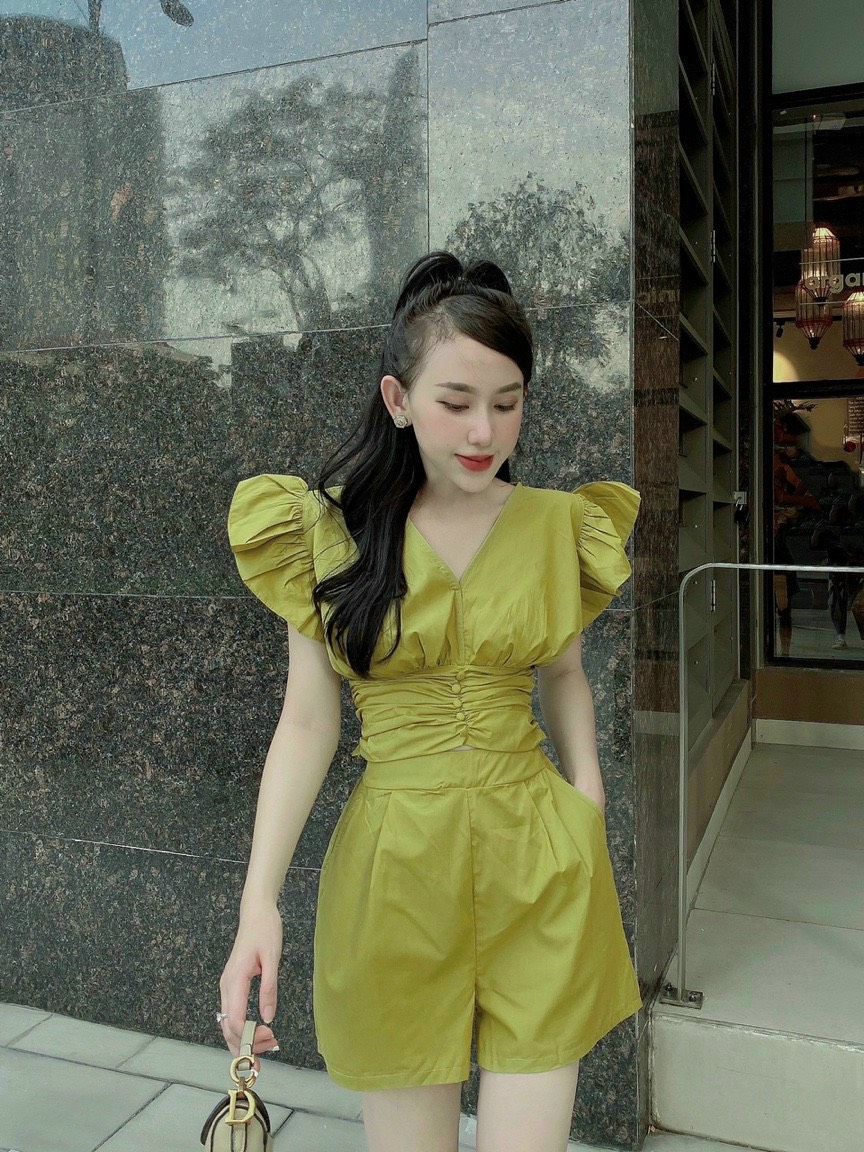 Sét bộ cánh tiên áo phồng nhún éo phối quần đùi ống rộng siêu xinh dạo phố