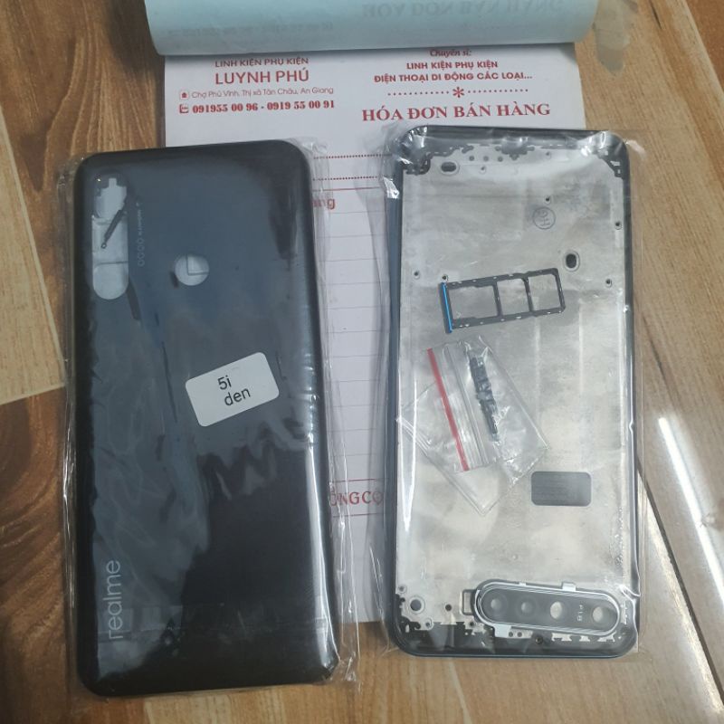 Vỏ realme 5i có khay sim kính camera(ảnh thực tế)