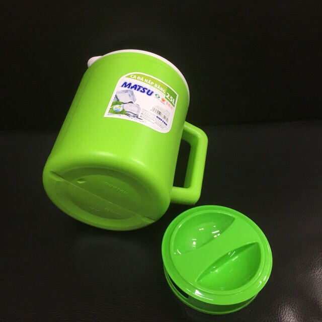 Ice pitcher 2.5 Liter Matsu Duy Tan plastics