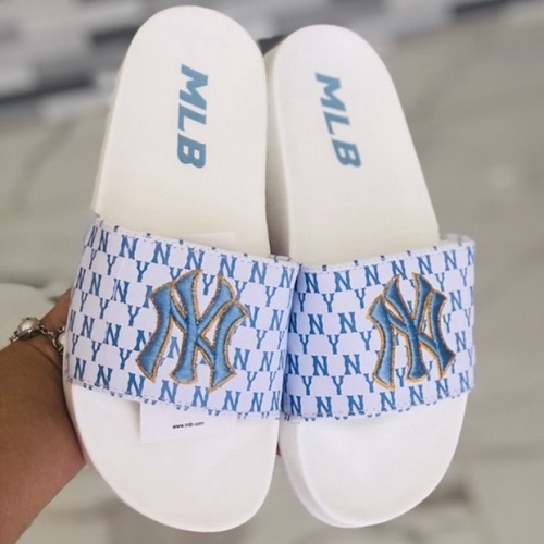 Dép m.l.b các bản ny thêu nổi, đế nhẹ êm chân - dép mlb ny bản đẹp dép quai ngang nam nữ unisex