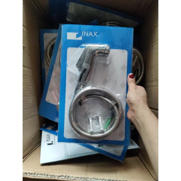 Bộ vòi xịt vệ sinh nhà tắm Linax