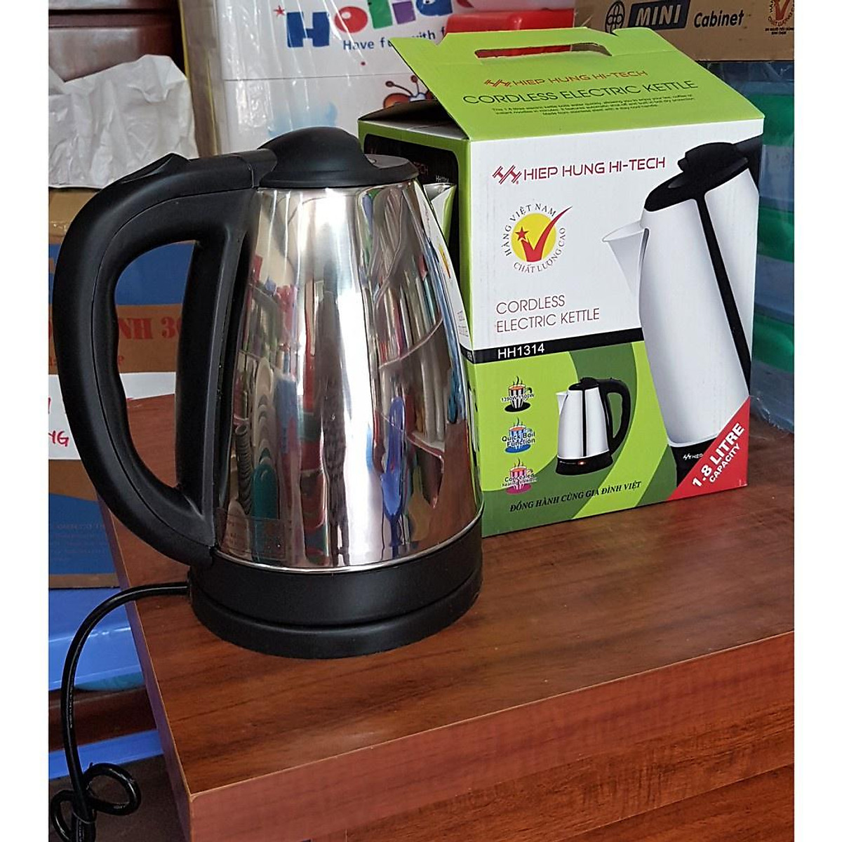 Ấm siêu tốc Hiệp Hưng 1.8L