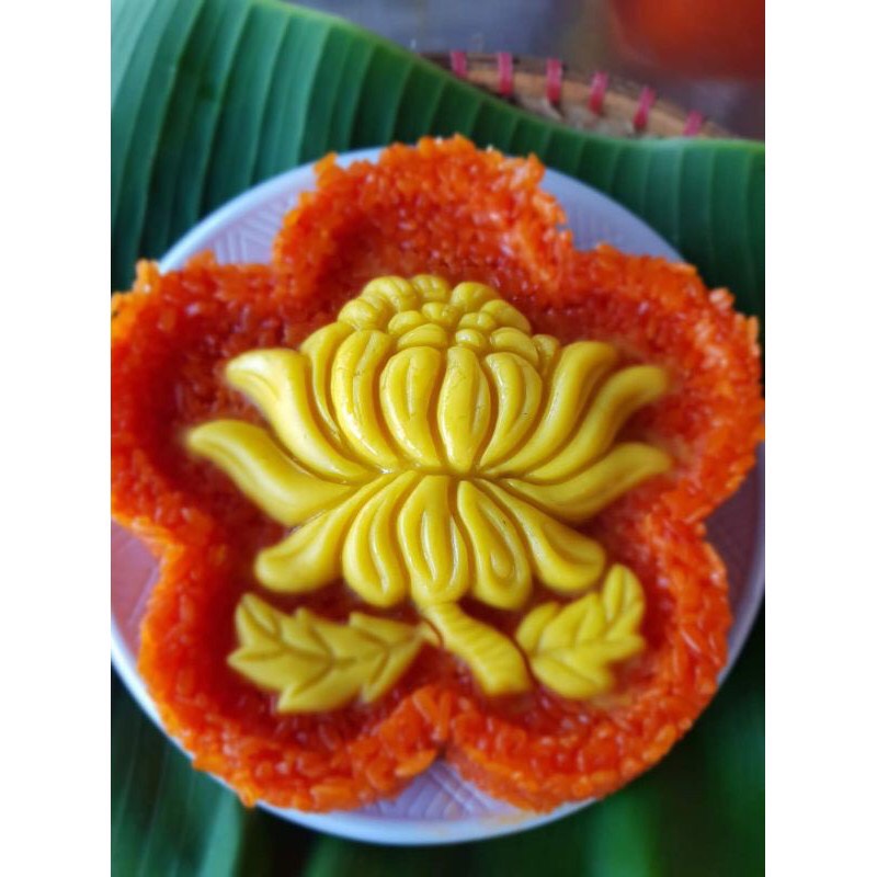 Khuôn Xôi Bông Mai - Hình Hoa Cúc 14 đến 16cm