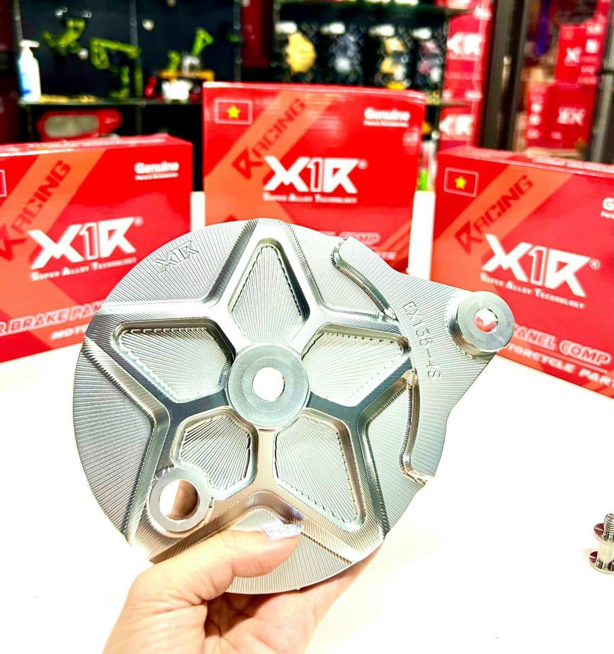 _ má đùm nhôm x1r cnc lắp cho ex2010, sirius, wave, future_nhôm nguyên khối 7075, mẫu ngôi sao