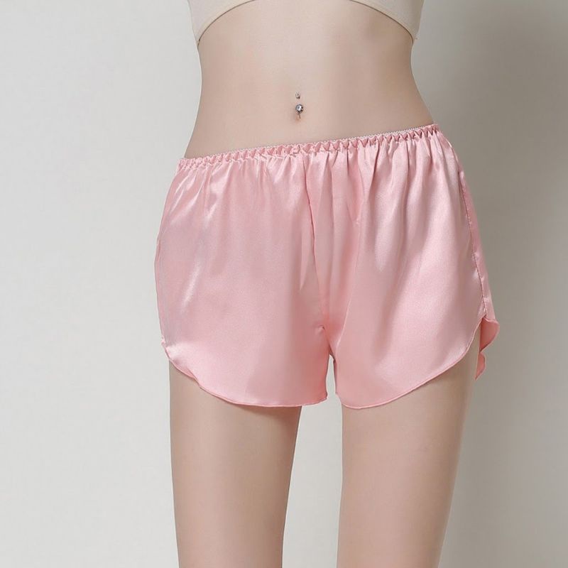 Quần đùi nữ lụa mềm mát (lụa hàn) / Quần short nữ mặc nhà lụa cao cấp - Freesize dưới 65kg