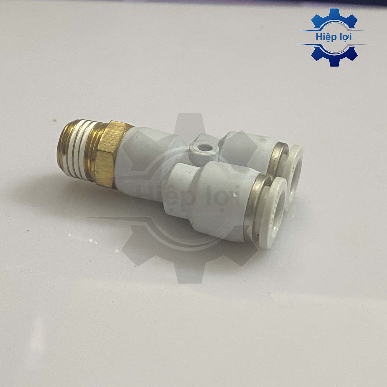 Chử y 2 đầu nhấn ống 1 đầu ren ngoài ypx stnc