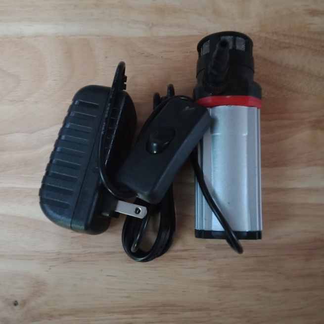Máy bơm nước mini 12v NanXin -(bơm chìm cắt rãnh tường)