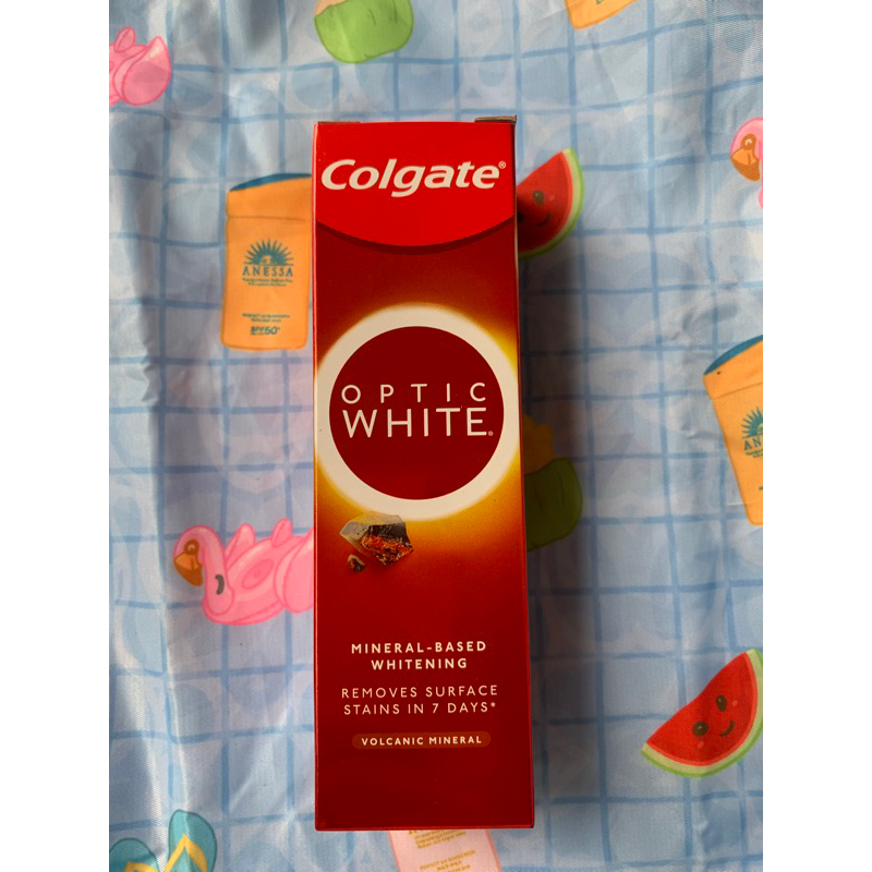 Kem Đánh Răng Colgate trắng răng Optic White 100g