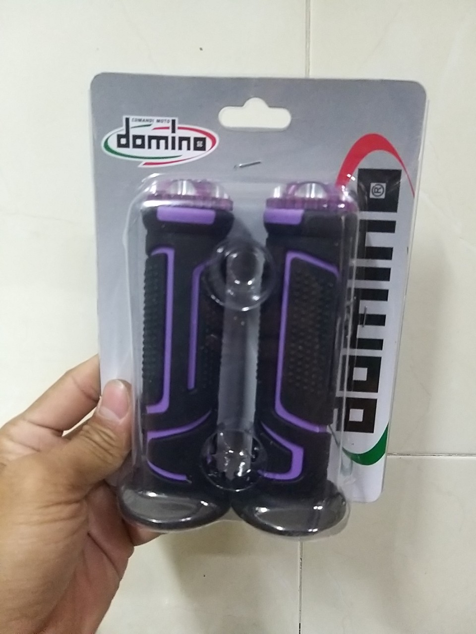 BAO TAY DOMINO SỌC GÙ