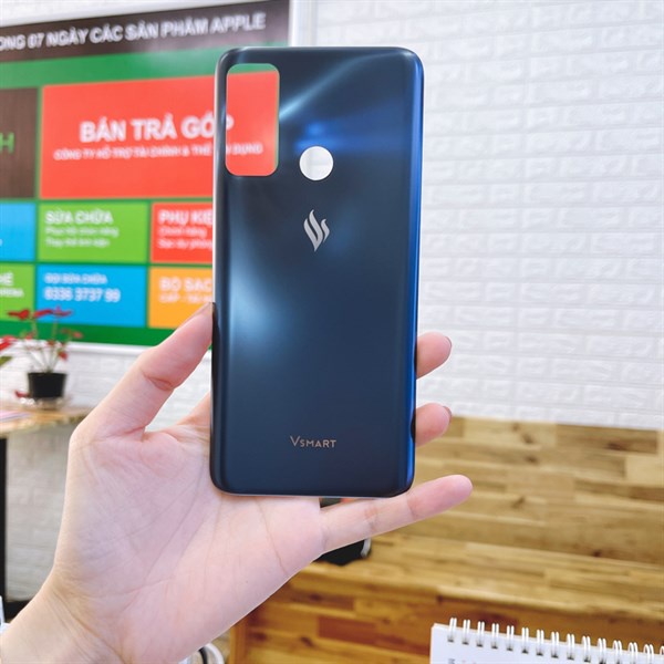 [ ẢNH THẬT ] Nắp lưng Vsmart Live 4 như hình
