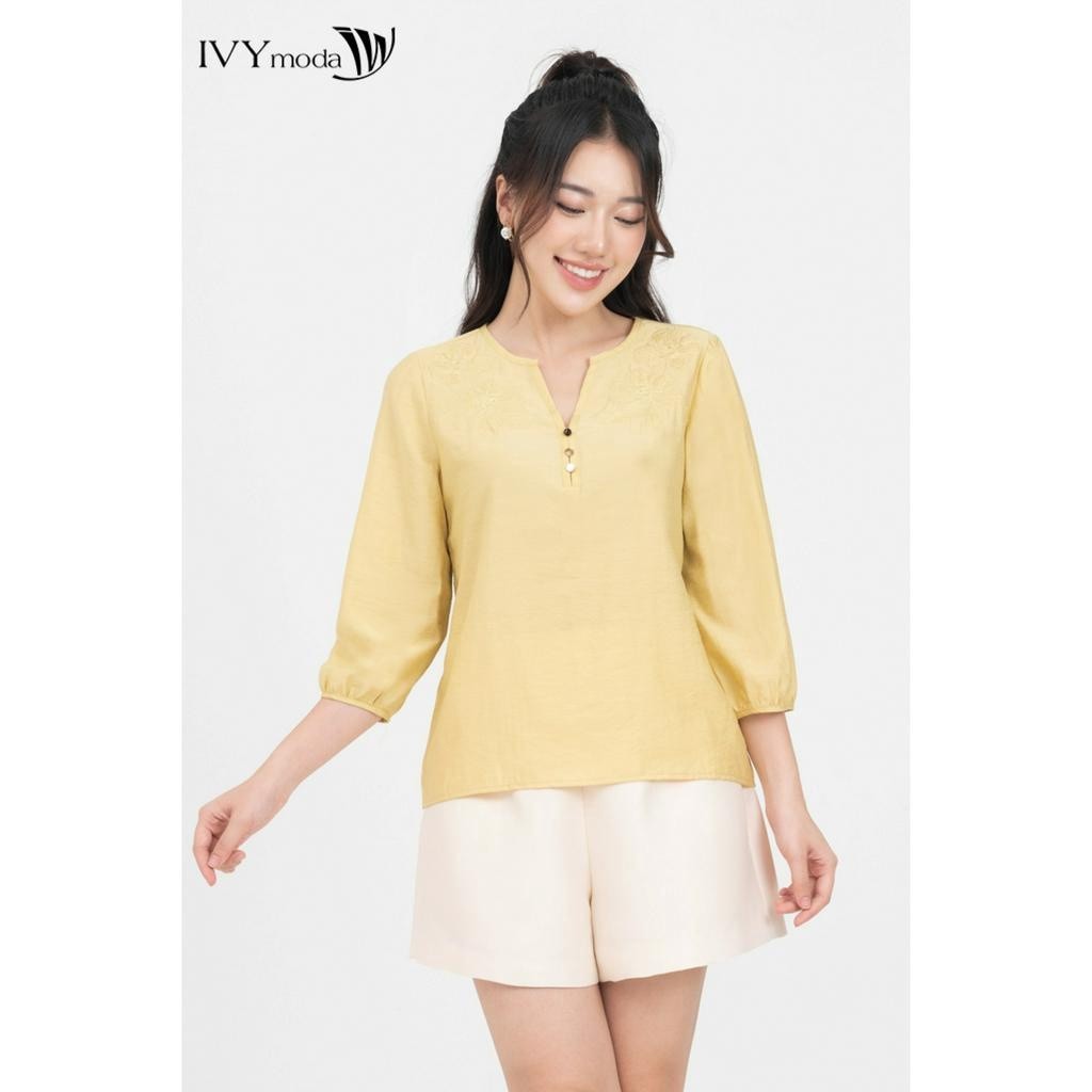 Áo kiểu cổ V phối khuy IVY moda MS 17M8246